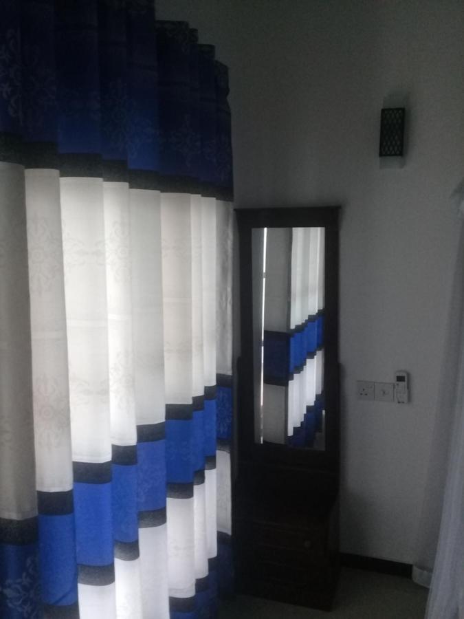 Aroma Guest House Mirissa Exterior photo